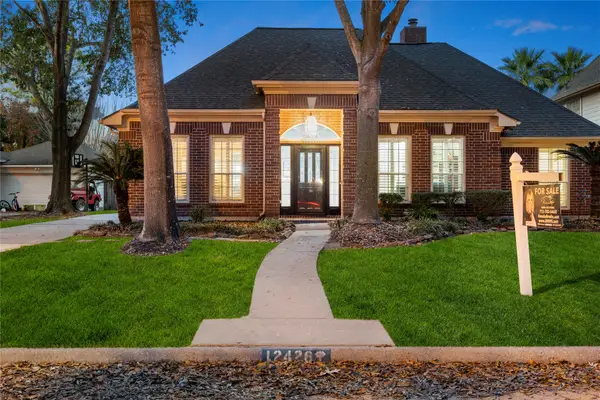 12426 Wealdstone Drive, Tomball, TX 77377