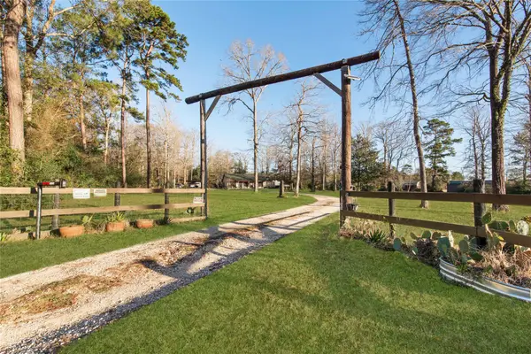 4600 Duff Road, Livingston, TX 77351