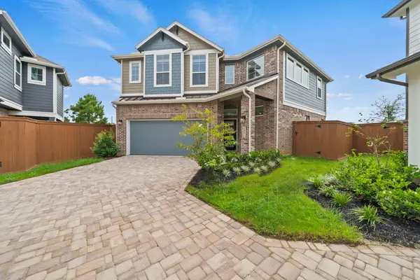7611 Swooping Swallow Lane, Katy, TX 77493