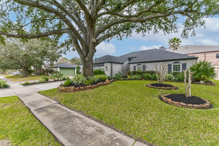 15531 Kentford Drive, Houston, TX 77062 - Image #3