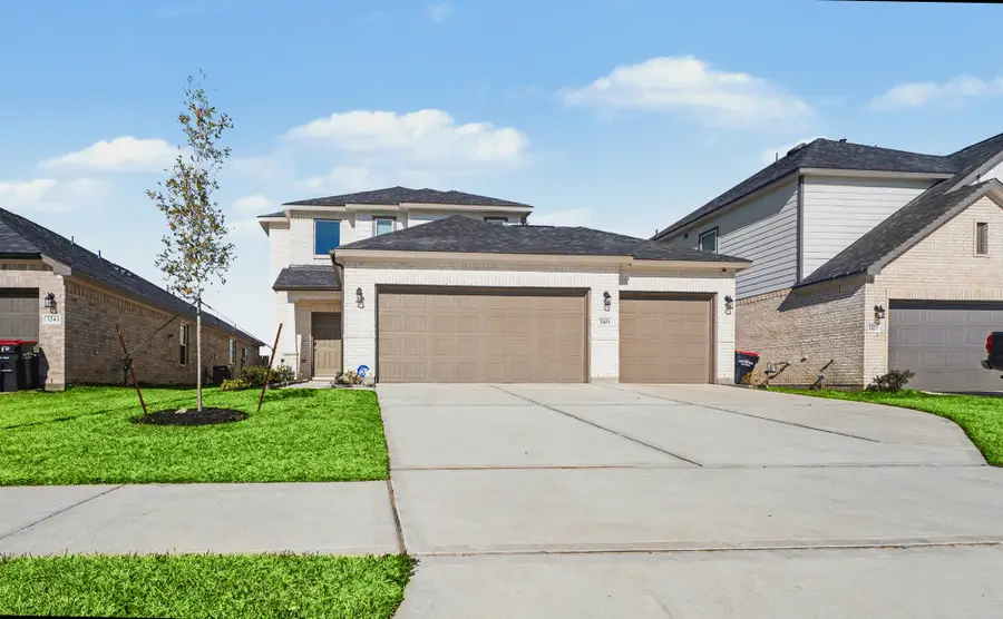 3303 Falling Brook Drive, Baytown, TX 77521 - #2