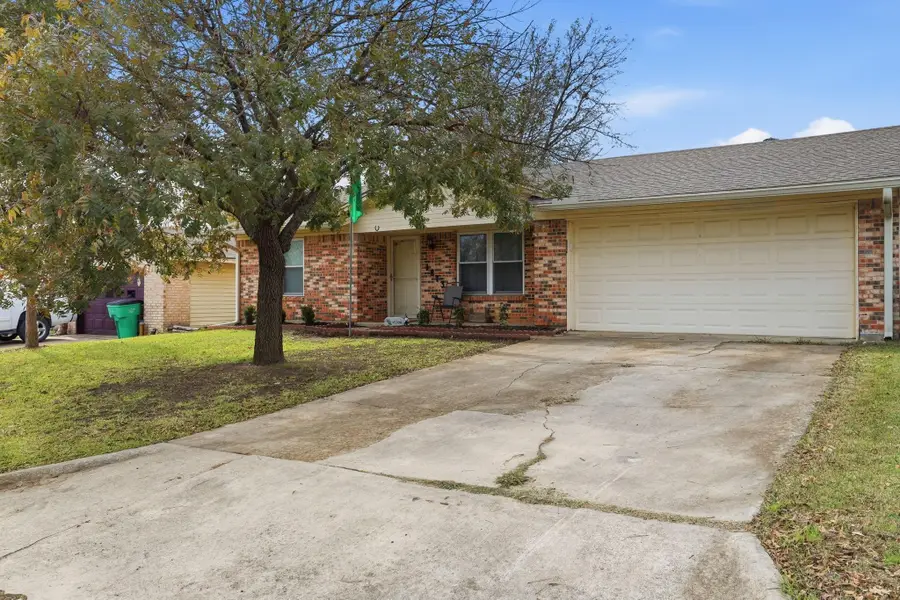 111 Shady Oaks Drive, Palestine, TX 75803 - #2