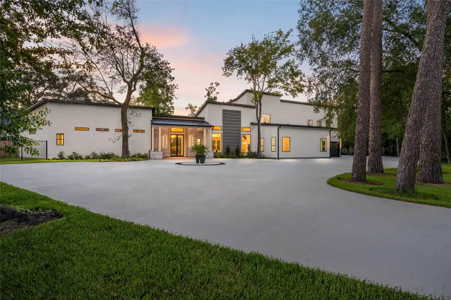 625 Piney Point Road, Houston, TX 77024 - Image #2