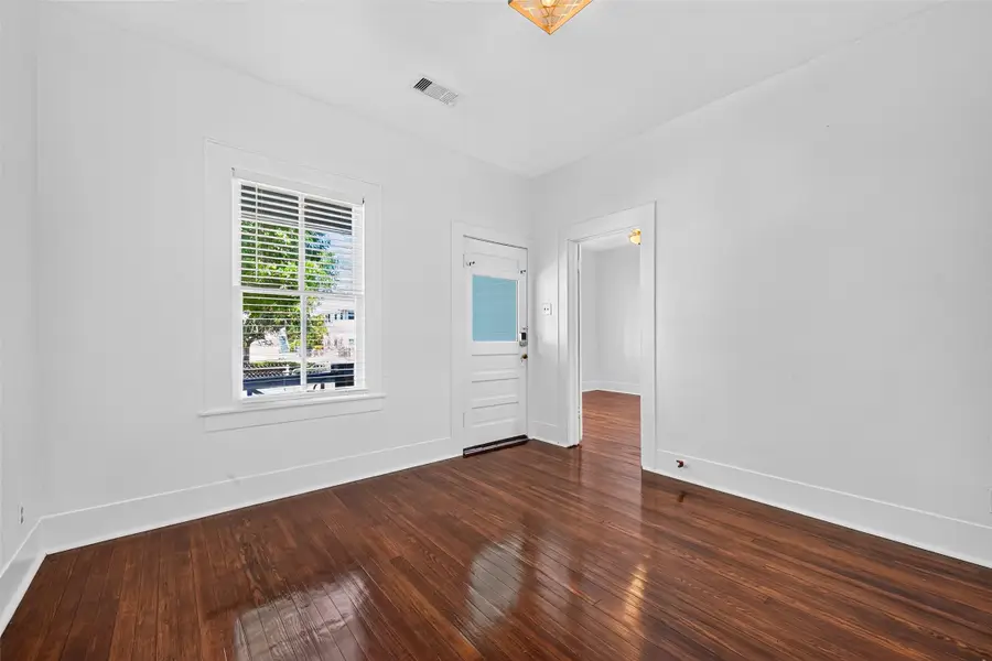 4807 Avenue P 1/2, Galveston, TX 77551 - #2