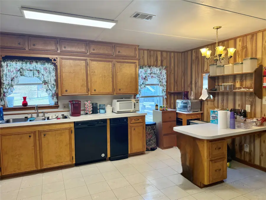 210 Magnolia Cove, Onalaska, TX 77360 - Image #3