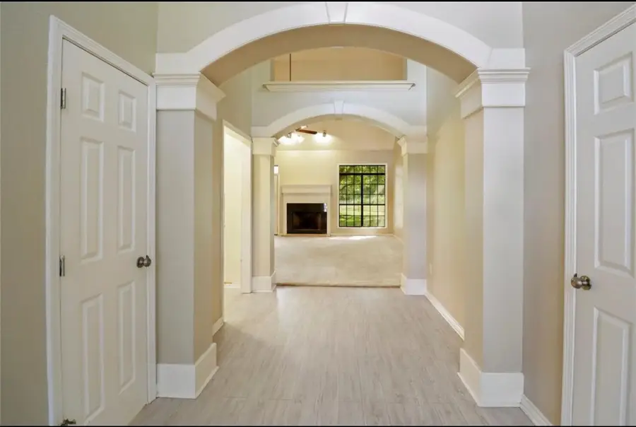 1010 Mockingbird Lane, Richwood, TX 77531 - Image #3