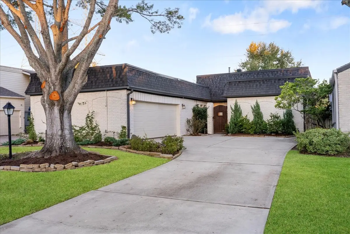 31 Wellington Drive, Sugar Land, TX 77478 - Image #1