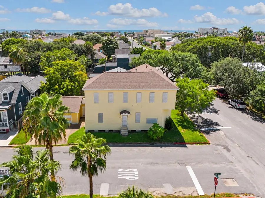 1425 Avenue K, Galveston, TX 77550 - #3