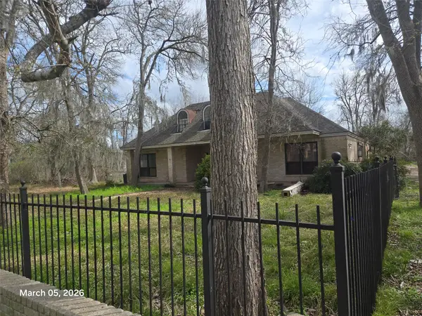 15823 Oleta Lane, Sugar Land, TX 77498
