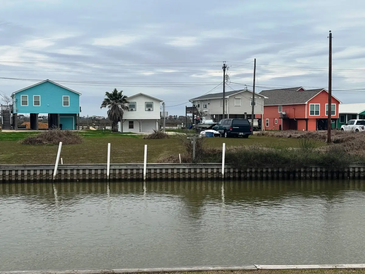 3684 & 3685 County Road 201, Sargent, TX 77414 - #1