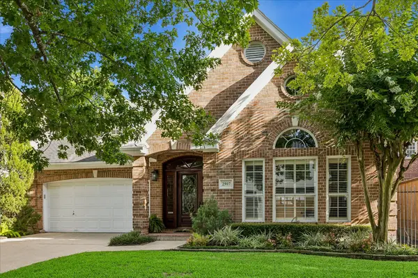 2907 Robinhood Street, West University Place, TX 77005