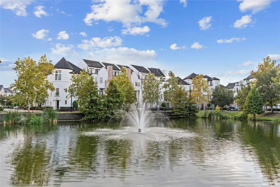 2056 Fannin Station N, Houston, TX 77045 - Image #2