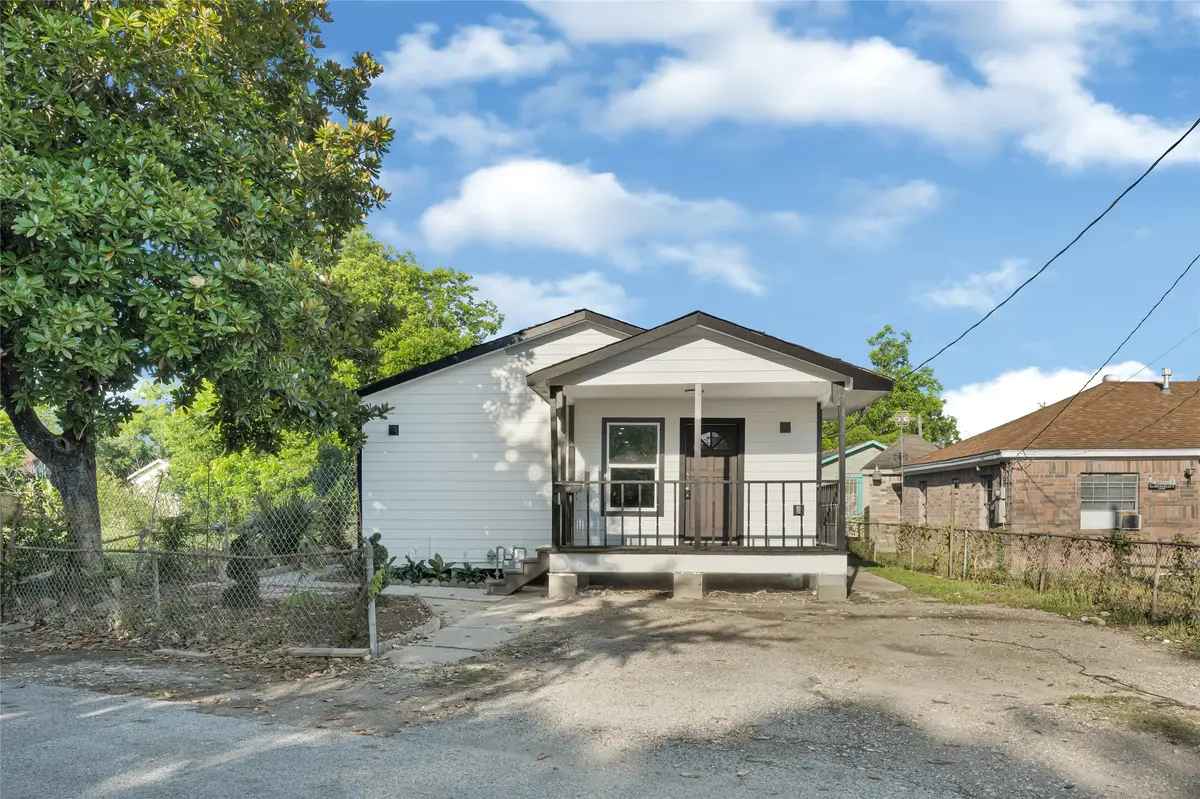 2811 Amboy Street, Houston, TX 77026 - #1