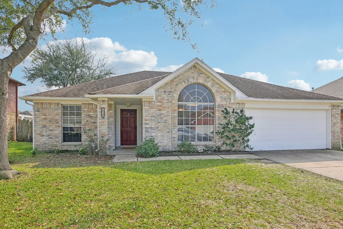 4718 Stone Bridge Street, Baytown, TX 77521 - #1