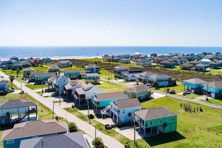 971 Driftwood Drive, Crystal Beach, TX 77650 - #3