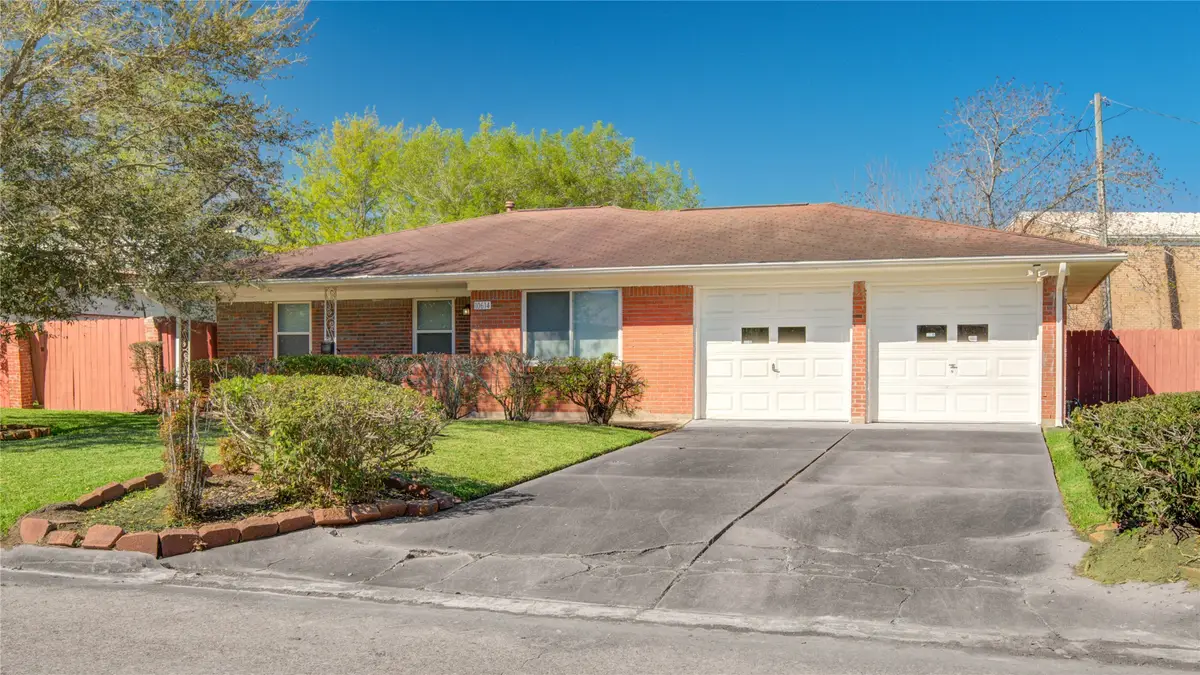 10614 Faircroft Drive, Houston, TX 77048 - #1