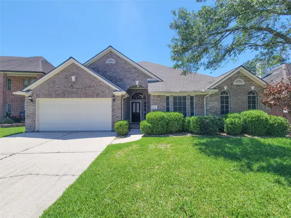 18511 Falcon Crest Drive, Humble, TX 77346