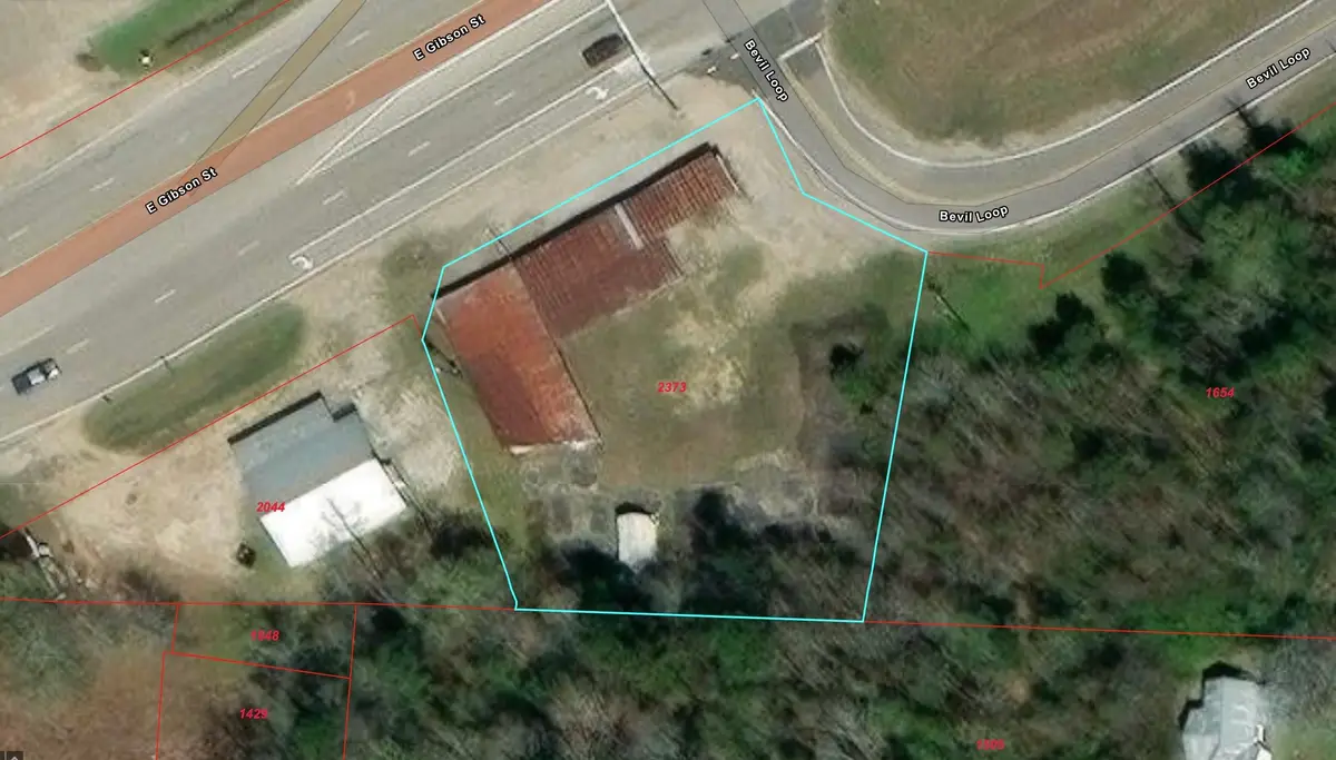 915 E Gibson Street, Jasper, TX 75951 - #1