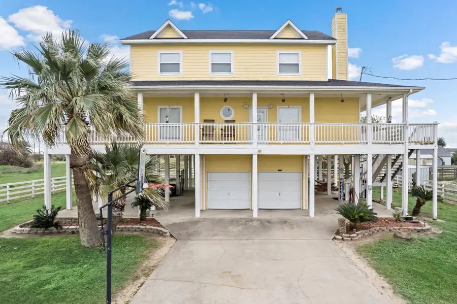 1216 Overton Avenue, Port Bolivar, TX 77650 - #3