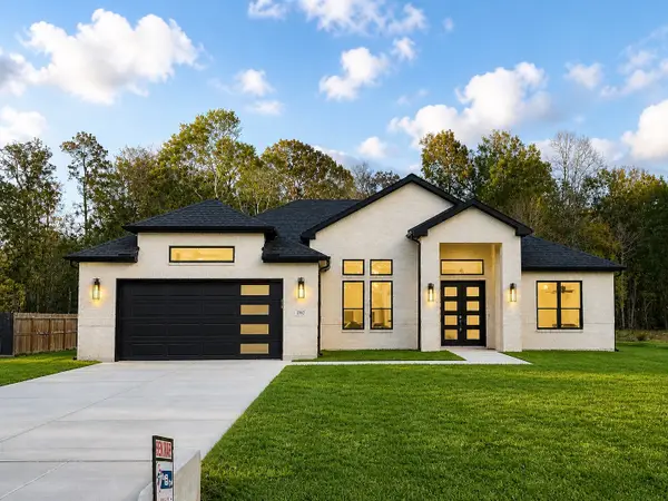 1162 Spanish Drive, Dayton, TX 77535