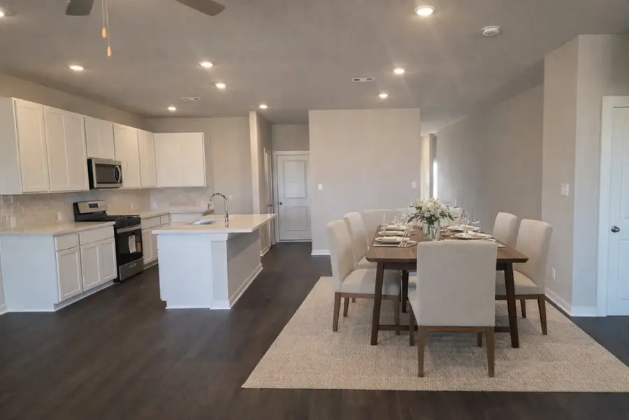 6118 Wildflower Fields Court, Richmond, TX 77469 - #3