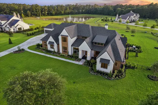2020 Stallion Lakes Avenue, Hockley, TX 77447