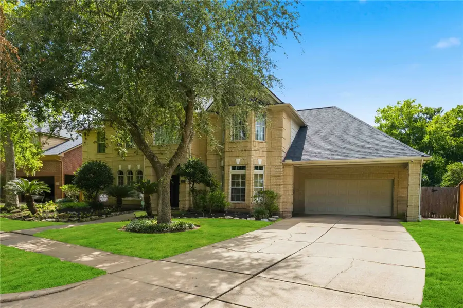 7610 Guinevere Drive, Sugar Land, TX 77479 - #2