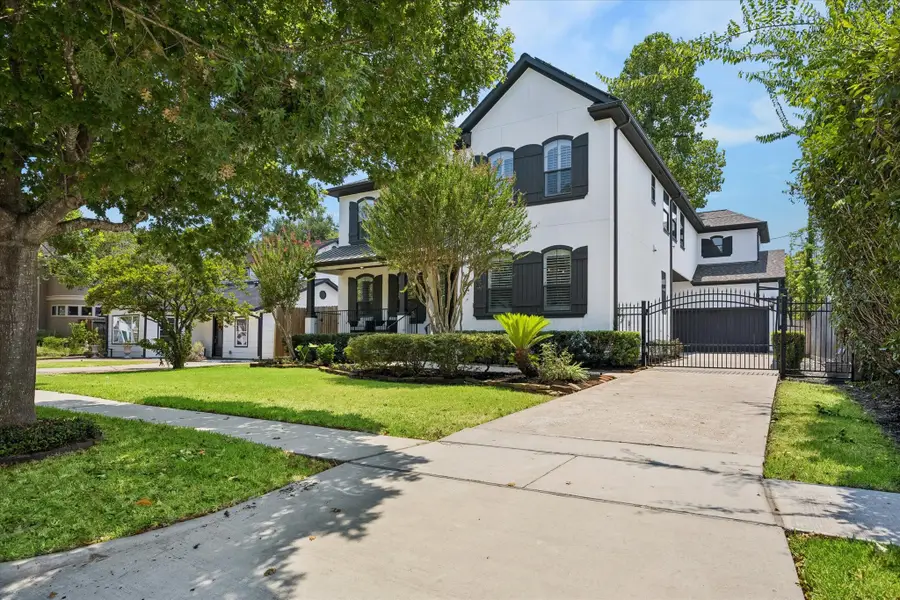 4523 Maple Street, Bellaire, TX 77401 - #2