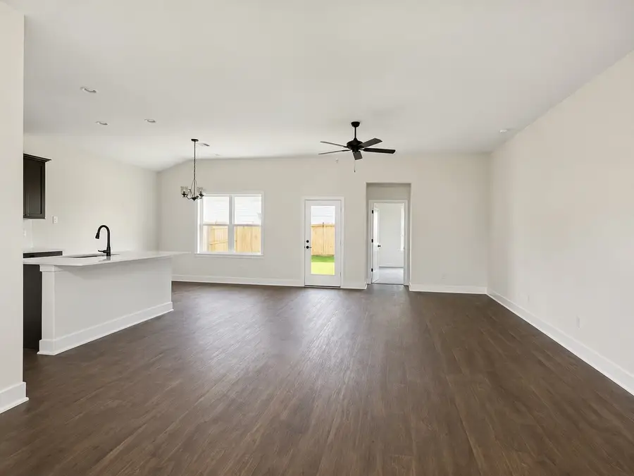 2217 S Post Oak Circle S, Dayton, TX 77535 - #2