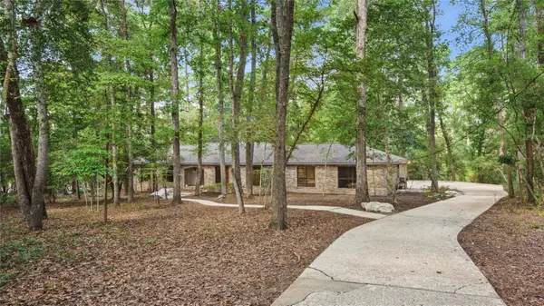 26 Stony Creek Drive, Conroe, TX 77384