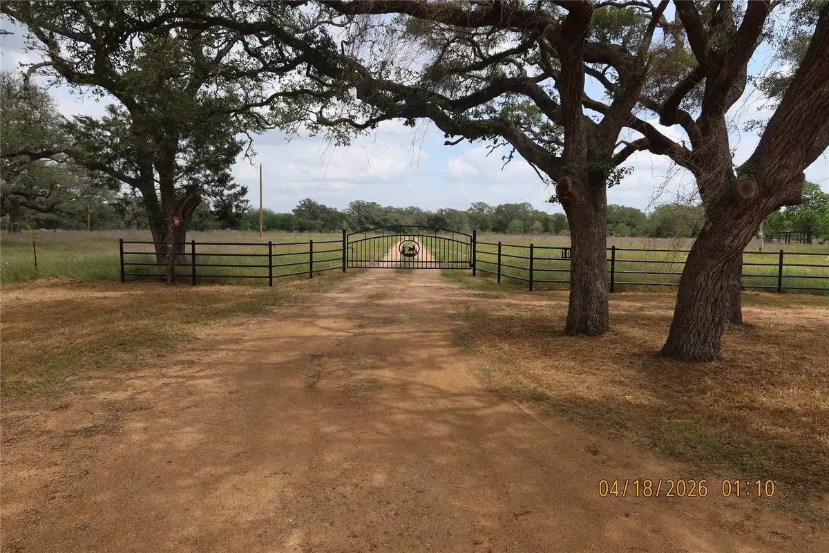 1052 Rail Head Road, Columbus, TX 78934 - #1