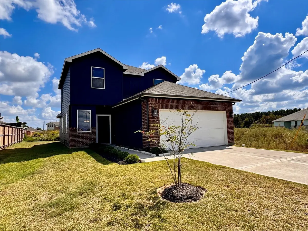 111 County Road 5102 B, Cleveland, TX 77327 - #1