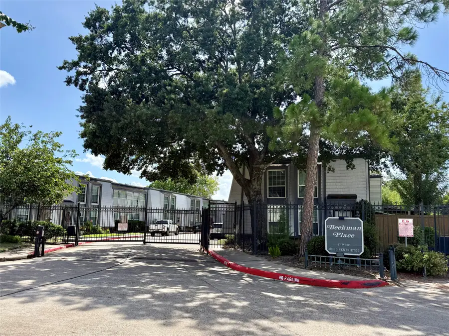 10183 Beekman Place Drive, Houston, TX 77043 - #2