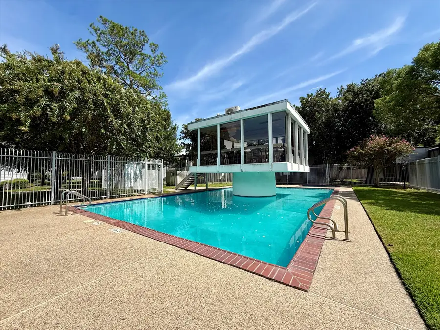 10183 Beekman Place Drive, Houston, TX 77043 - #3