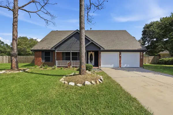 3019 Lotus Lane, Pearland, TX 77584