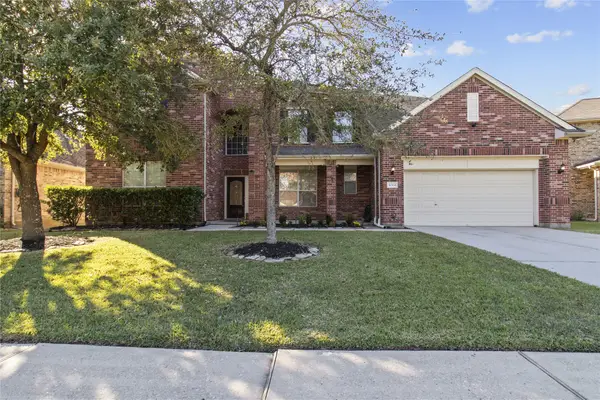 4004 Beacon Pointe Lane, Dickinson, TX 77539