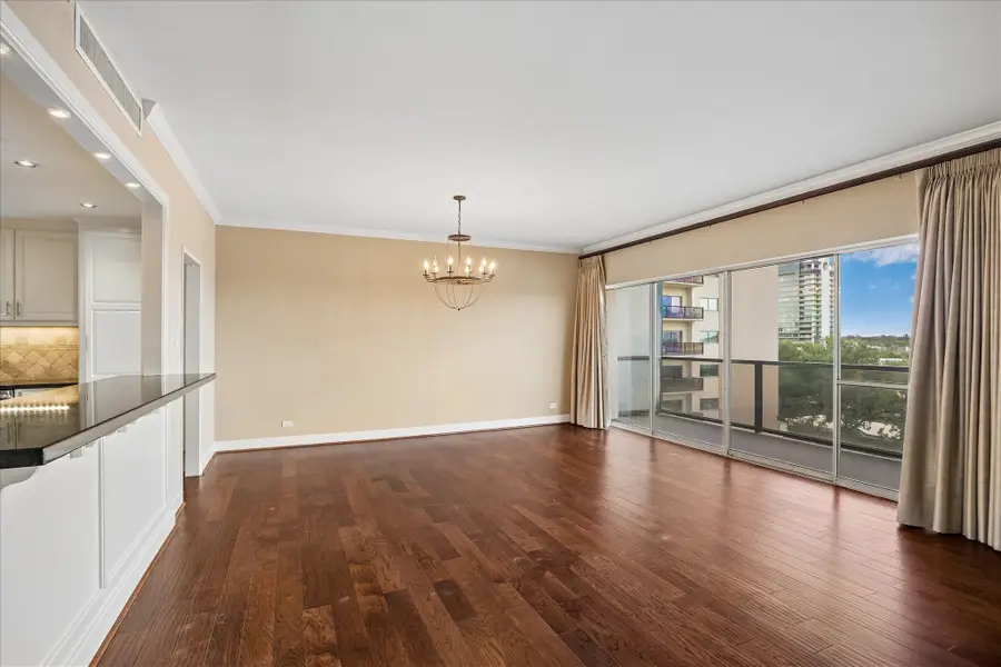 2929 Buffalo Speedway #A513, Houston, TX 77098 - #2