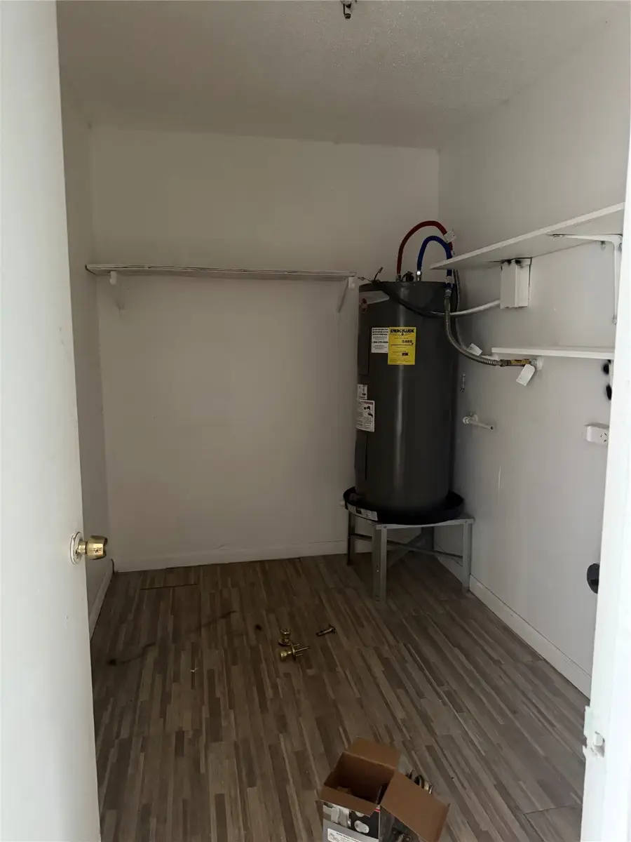 610 County Road 157, Alvin, TX 77511 - #2