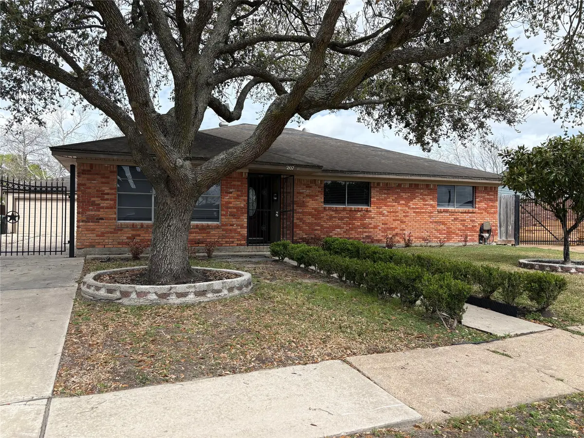 207 Parliament Drive, Houston, TX 77034 - #1