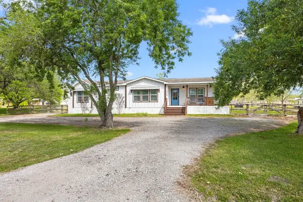 12708 28th Street, Santa Fe, TX 77510