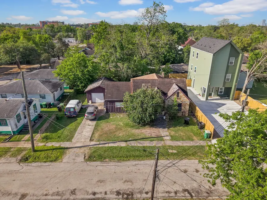 3316 Reeves Street, Houston, TX 77004 - #3