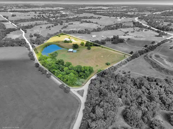 290 Phillipsburg Church Road, Chappell Hill, TX 77426