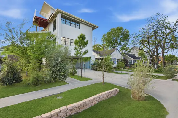 931 Alexander Street, Houston, TX 77008