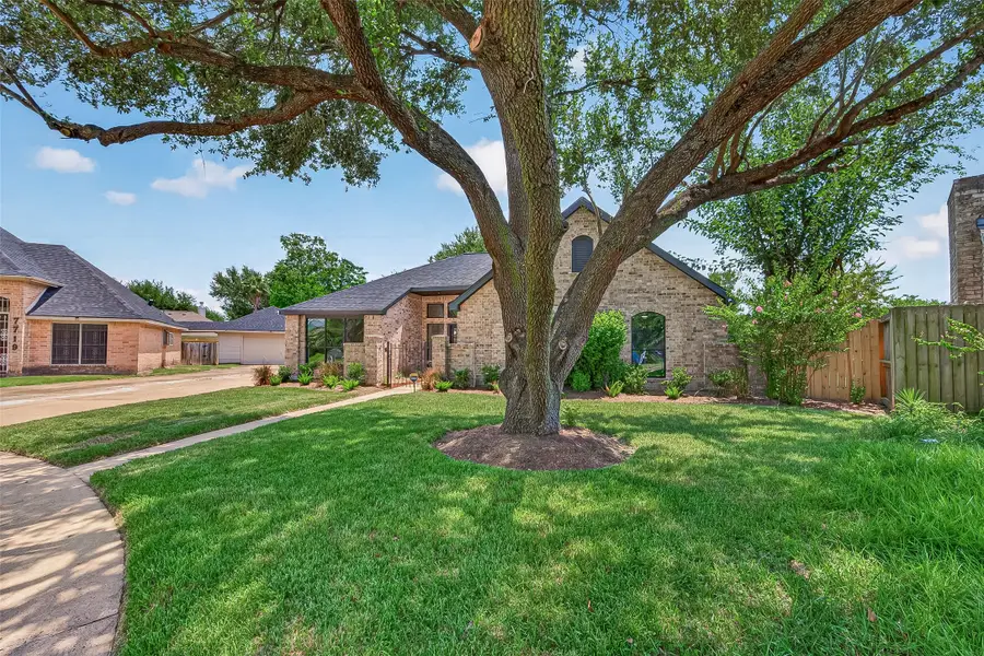 15103 Plaza Libre Drive, Houston, TX 77083 - #2