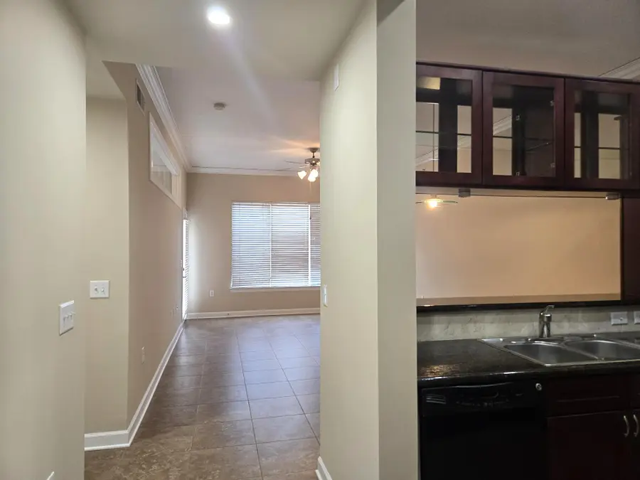 1900 Genesee Street #207, Houston, TX 77006 - #3