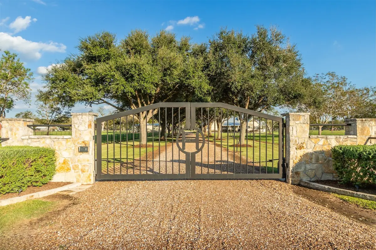 3150 Holmes Road Road, Richmond, TX 77406 - Image #1