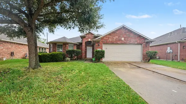 3034 Ripple Bend Court, Pearland, TX 77581