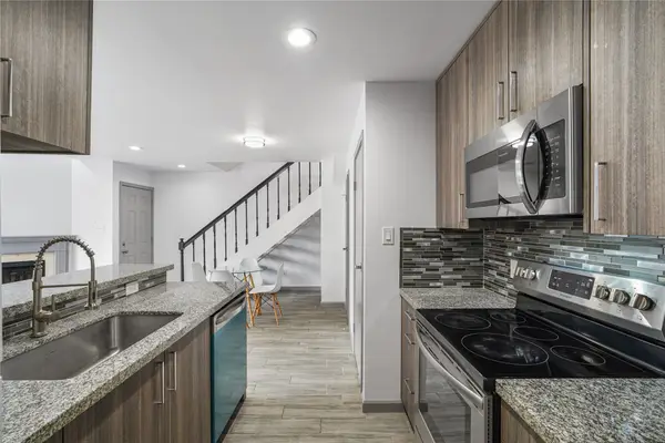 10615 Briar Forest Drive #102, Houston, TX 77042