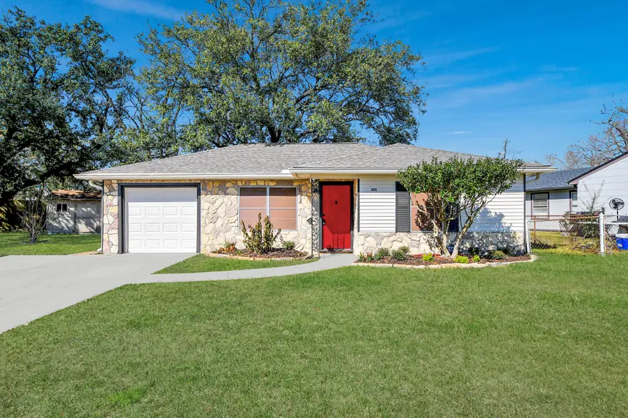 201 Delta Street, Pasadena, TX 77506 - Image #2