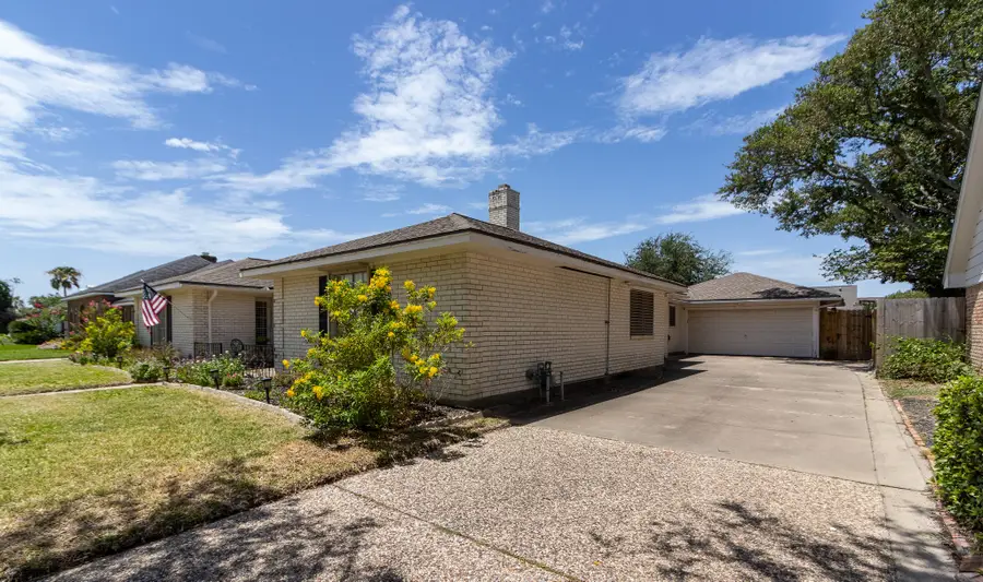 5 Colony Park Circle, Galveston, TX 77551 - #3